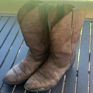 Ariat 9 1/2 EE Brown Cowboy Boots